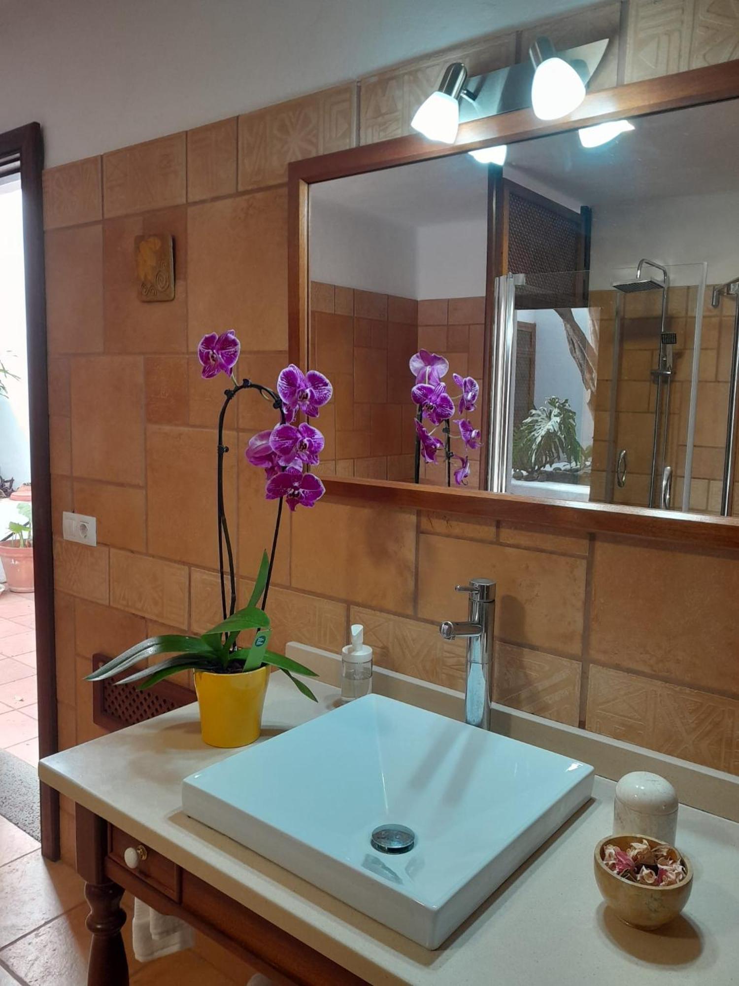 דירות Haría Casa Origenes מראה חיצוני תמונה
