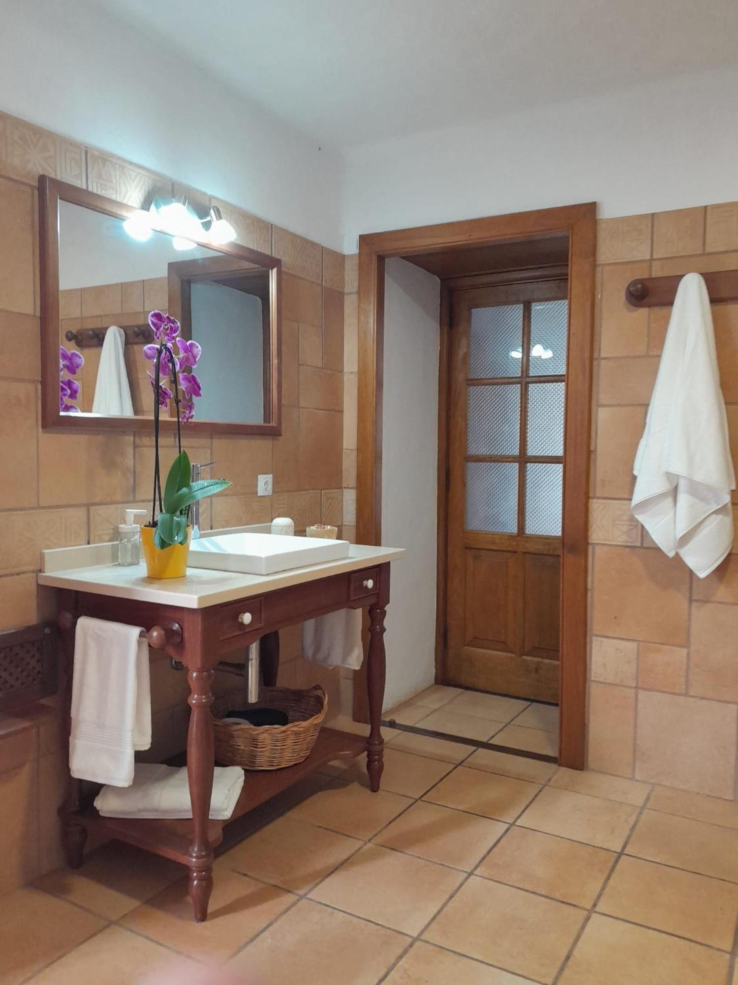 דירות Haría Casa Origenes מראה חיצוני תמונה